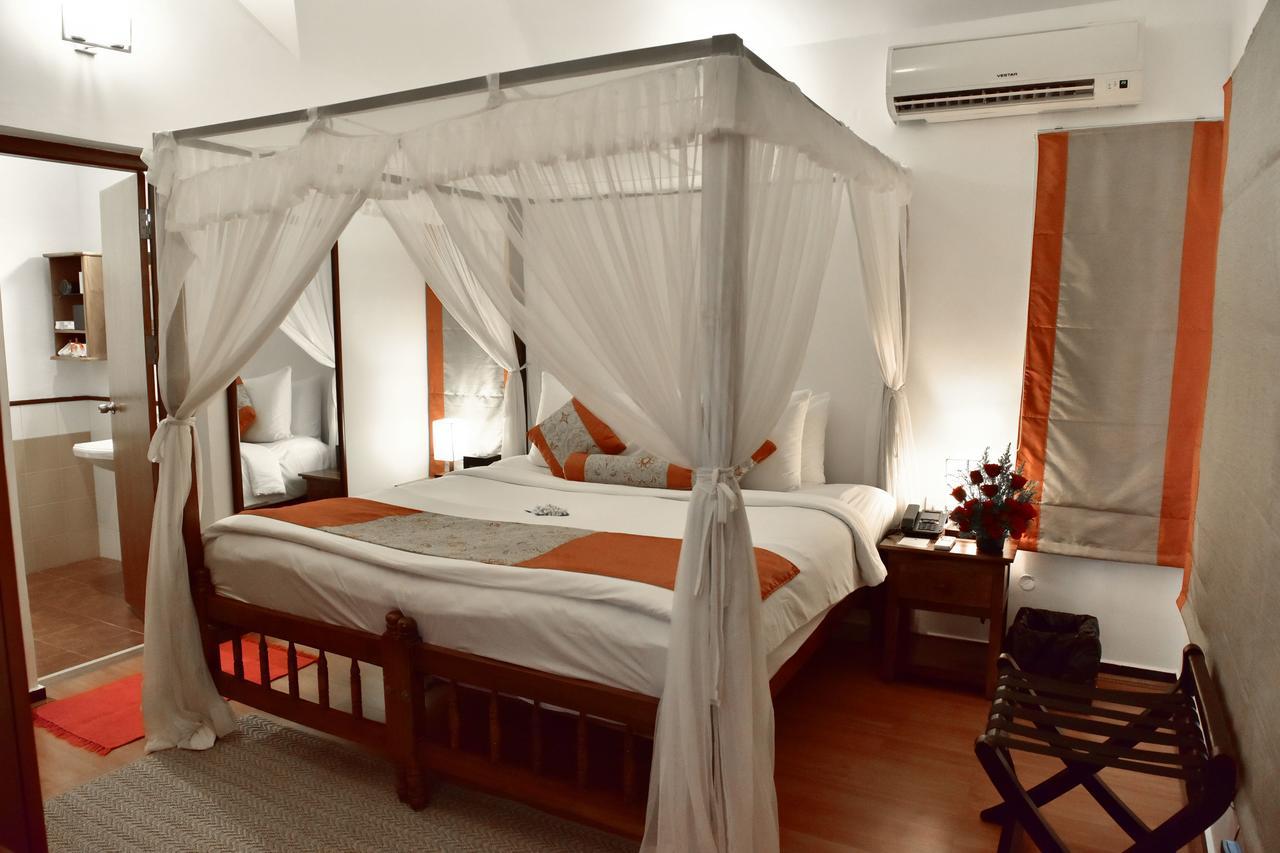 Niraamaya Wellness Retreats, Surya Samudra, קובאלאם מראה חיצוני תמונה