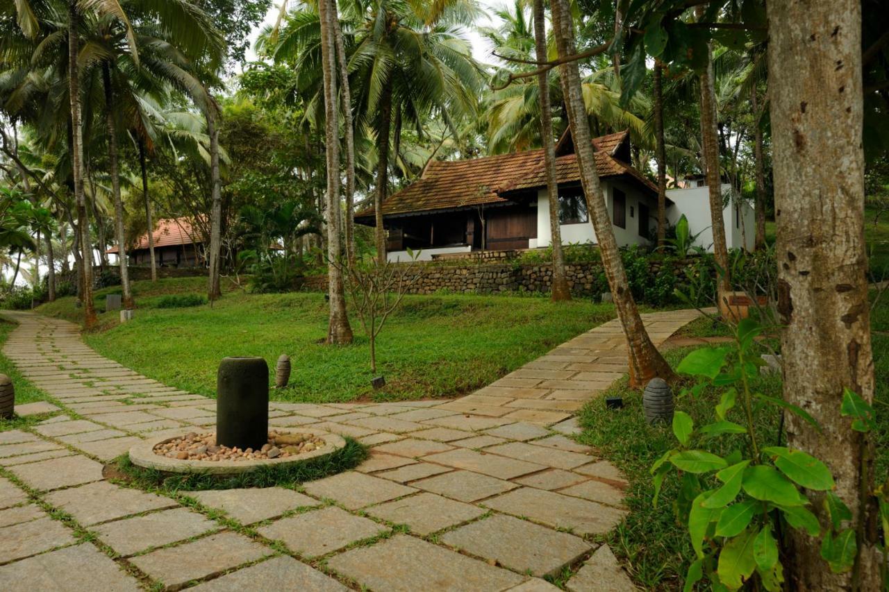Niraamaya Wellness Retreats, Surya Samudra, קובאלאם מראה חיצוני תמונה